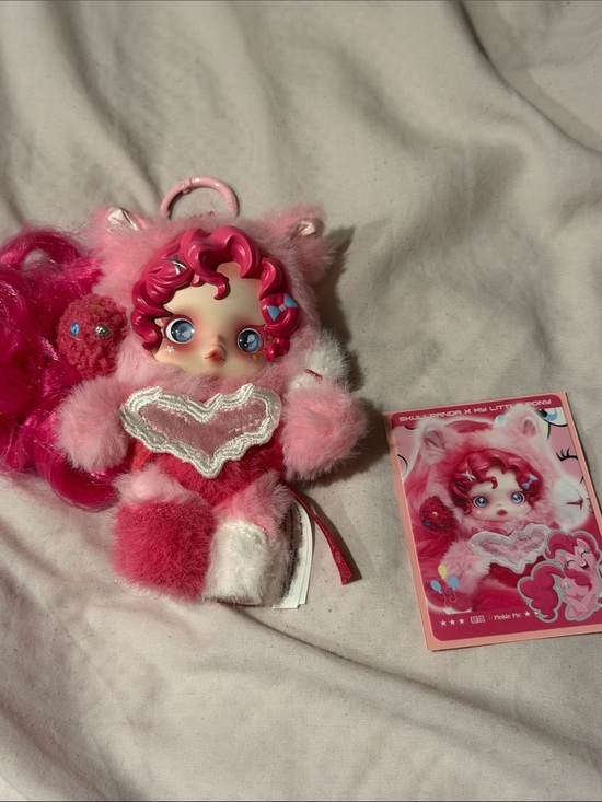 POP MART Other - skullpanda Pinkiepie